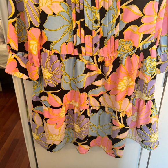WEWOREWHAT floral pucci style flutter dress - Picture 3 of 5